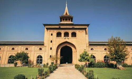A 4-Hour Guided Walk Through the Ages in Srinagar