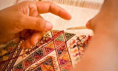 A Journey into Kashmiri Art and Craftsmanship