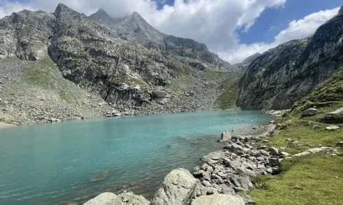 Panoramic Katarnag Trek