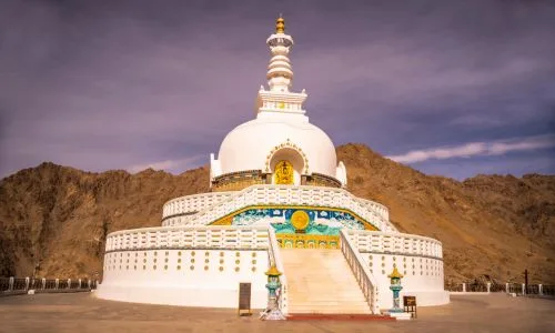 Ladakh Cultural Tour Packages | Culinary & Monastery Trails