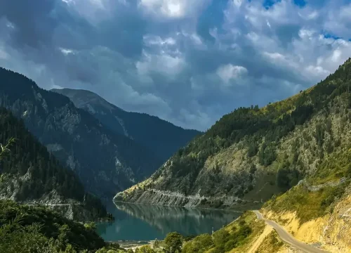 A hidden Himalayan valley known for its serene landscapes and rustic charm.
